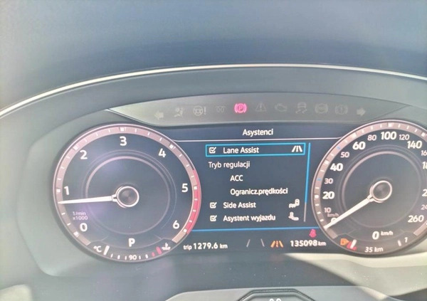 Volkswagen Passat cena 109900 przebieg: 135094, rok produkcji 2019 z Sanok małe 596